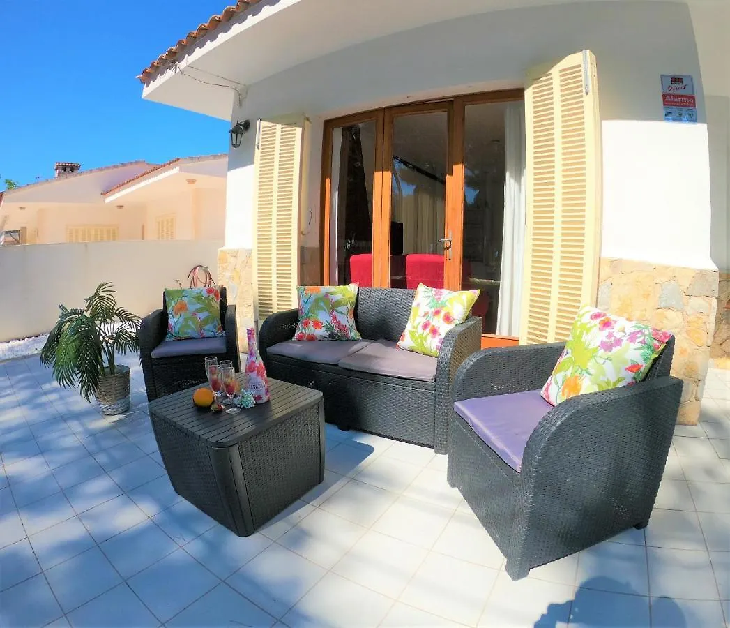 Ideal Property Mallorca - Villa Rosita 12 Alcudia  Spain